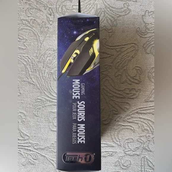 NEW Tech1 gaming mouse, multicolor backlight, usb connection, computer, tech - Picture 2 of 3